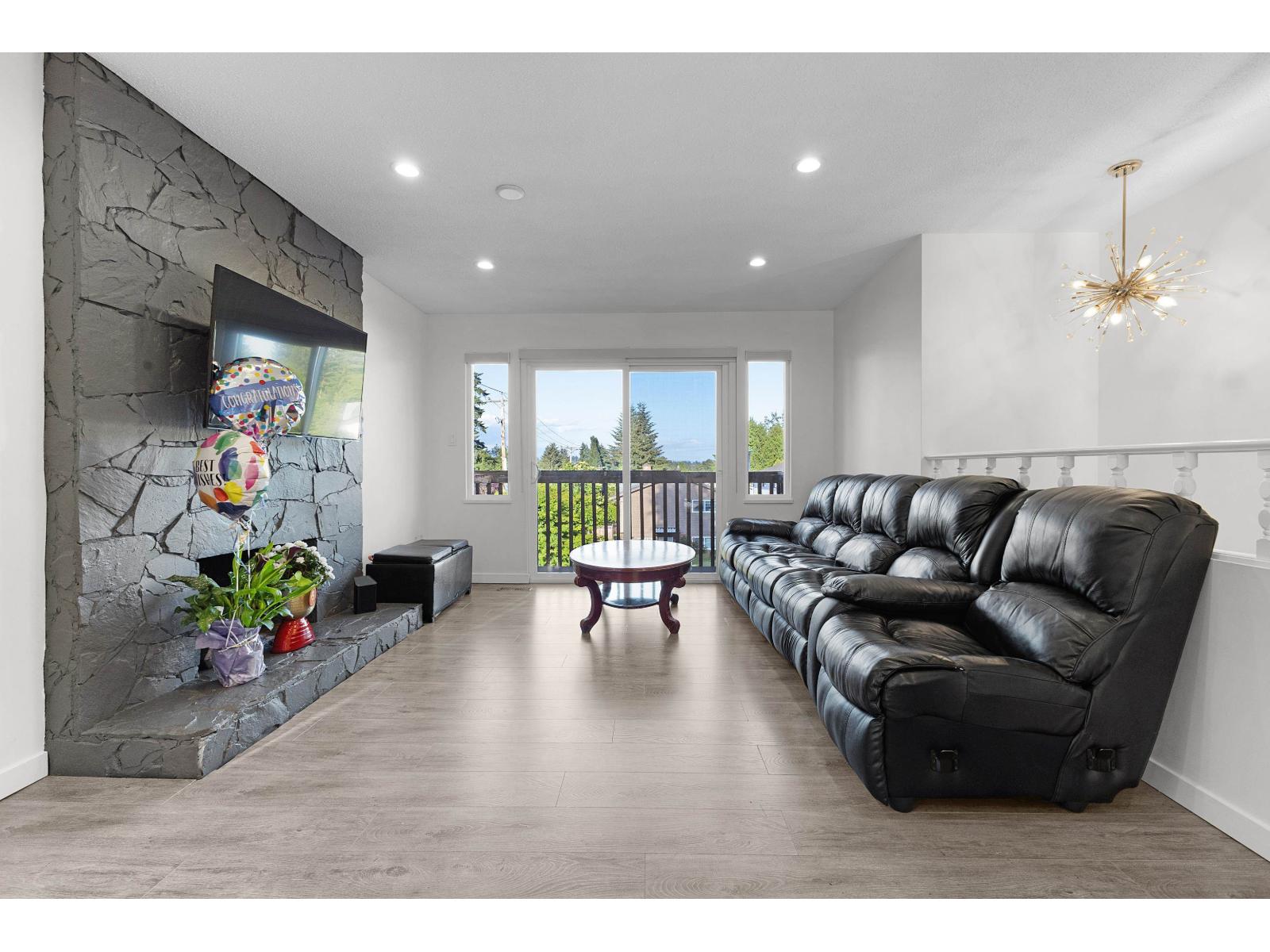 7991 138a Street Property Photo 15