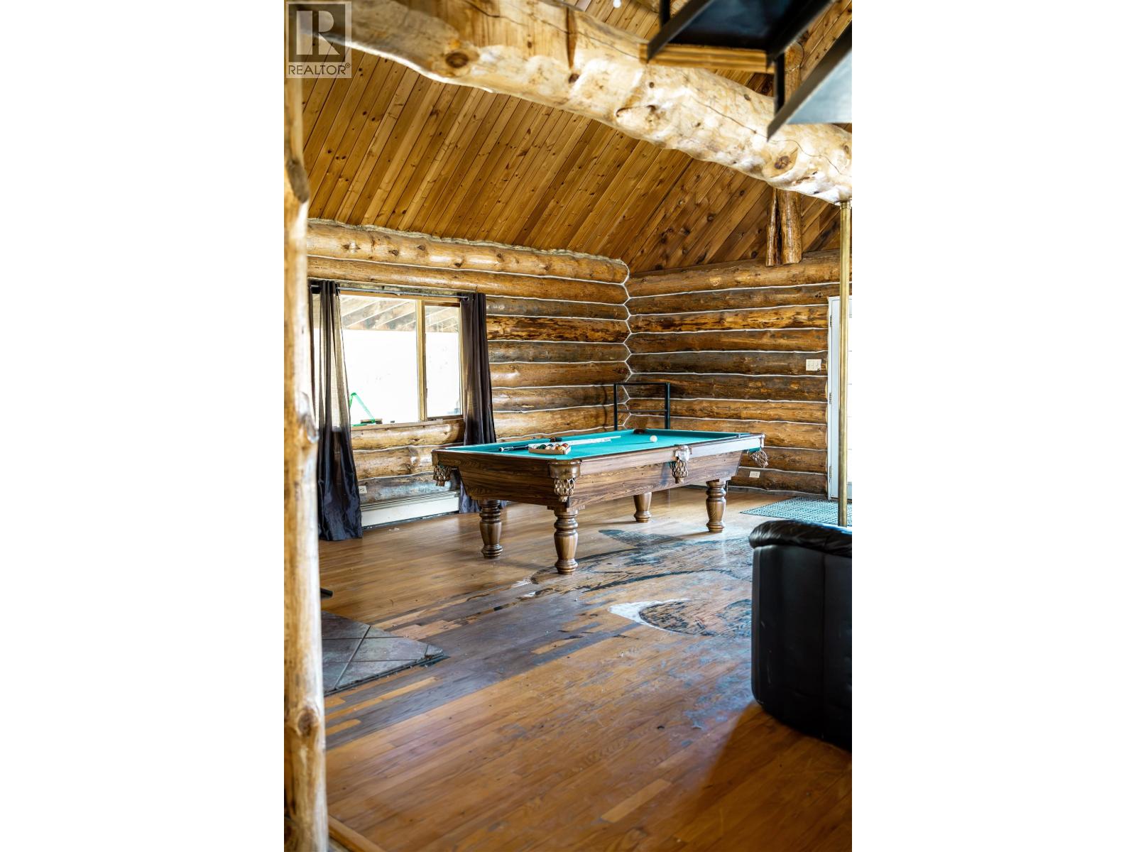4565 Holmes Road Property Photo 8