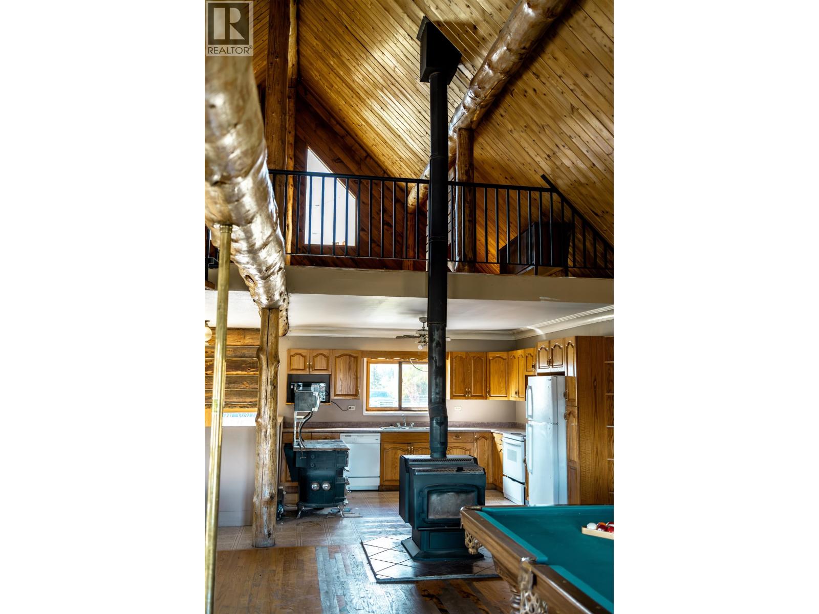 4565 Holmes Road Property Photo 9