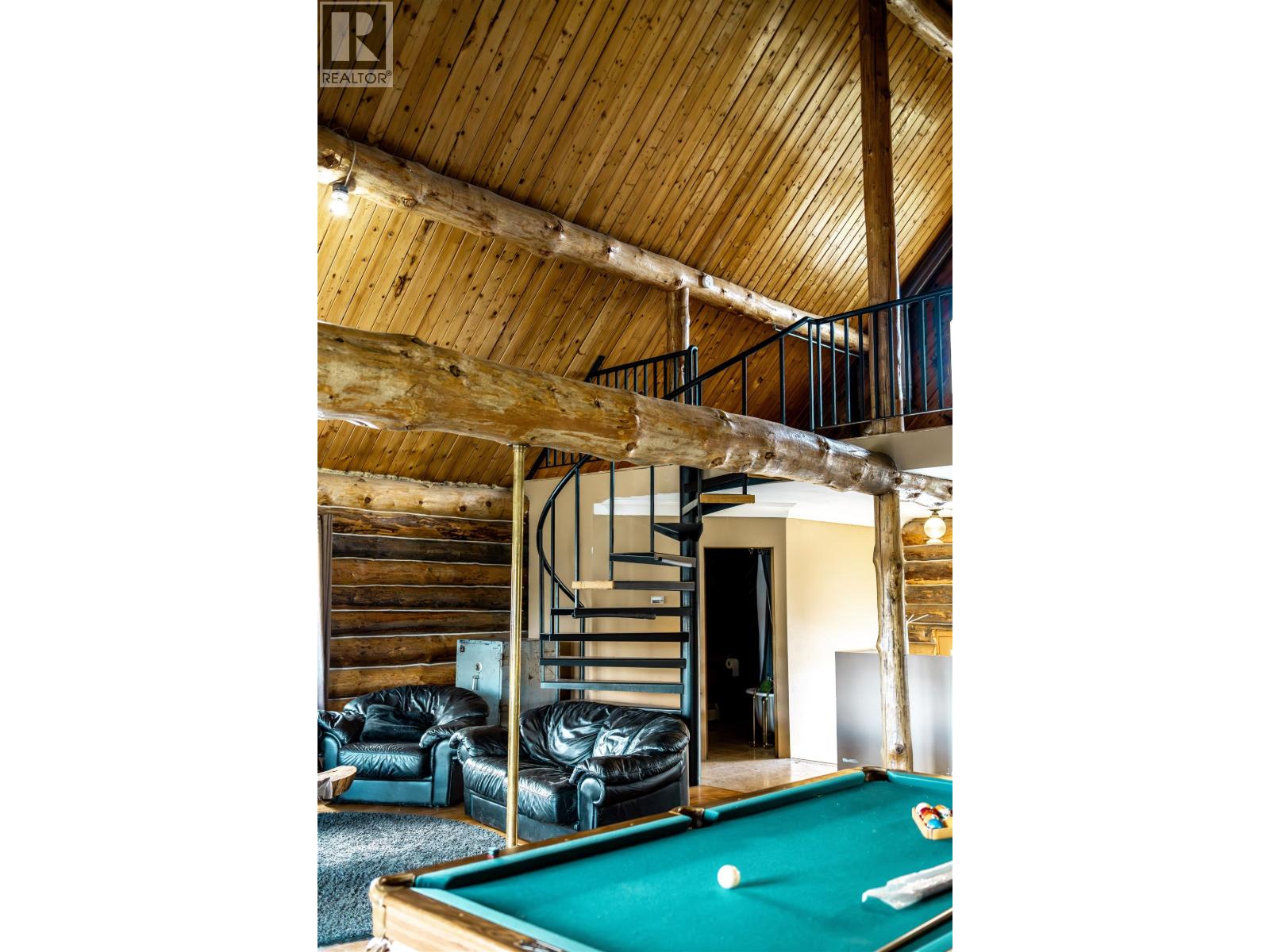 4565 Holmes Road Property Photo 10