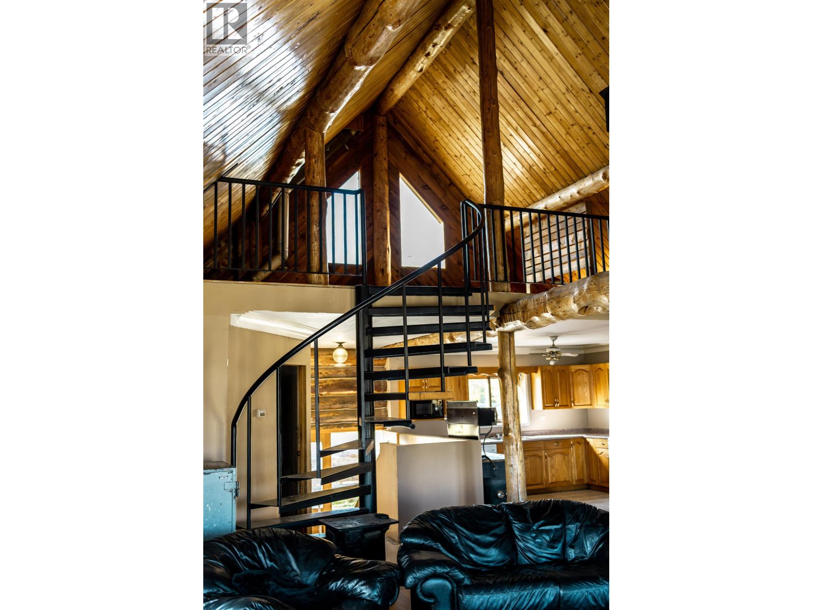 4565 Holmes Road Property Photo 14
