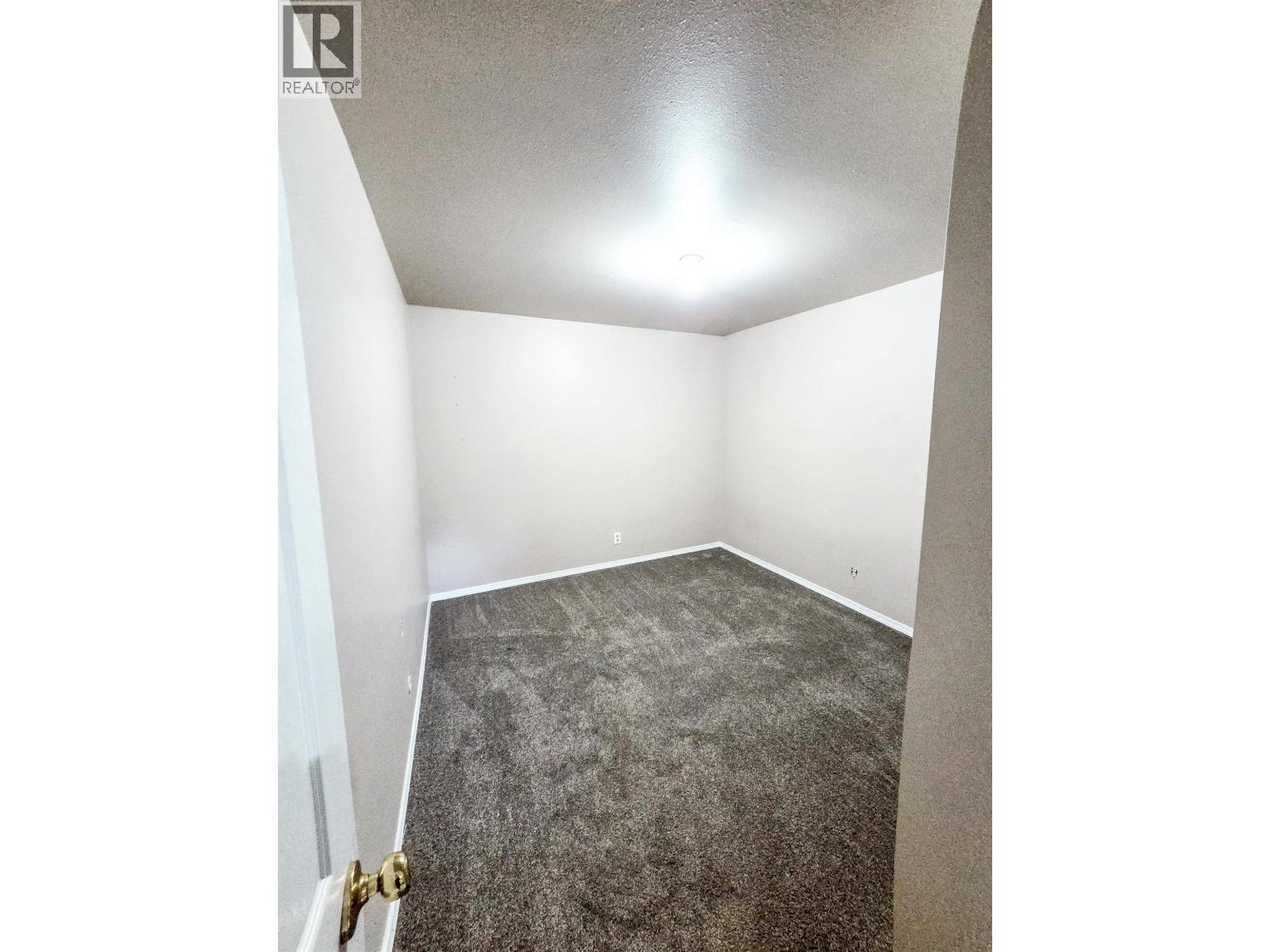 4565 Holmes Road Property Photo 33