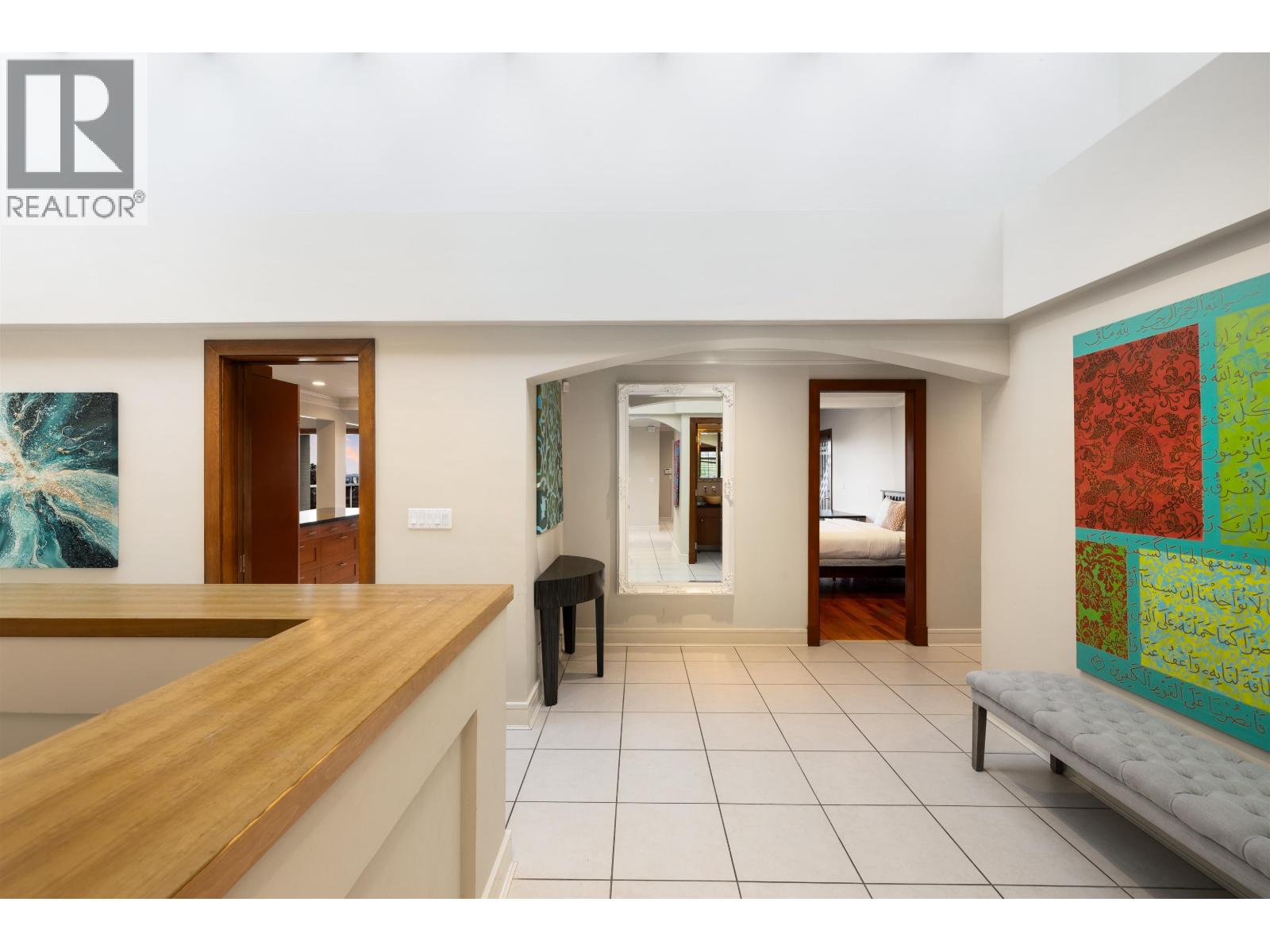 1035 King Georges Way Property Photo 20