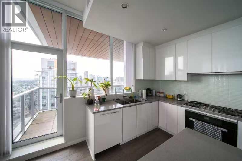 6638 Dunblane Avenue Property Photo 1