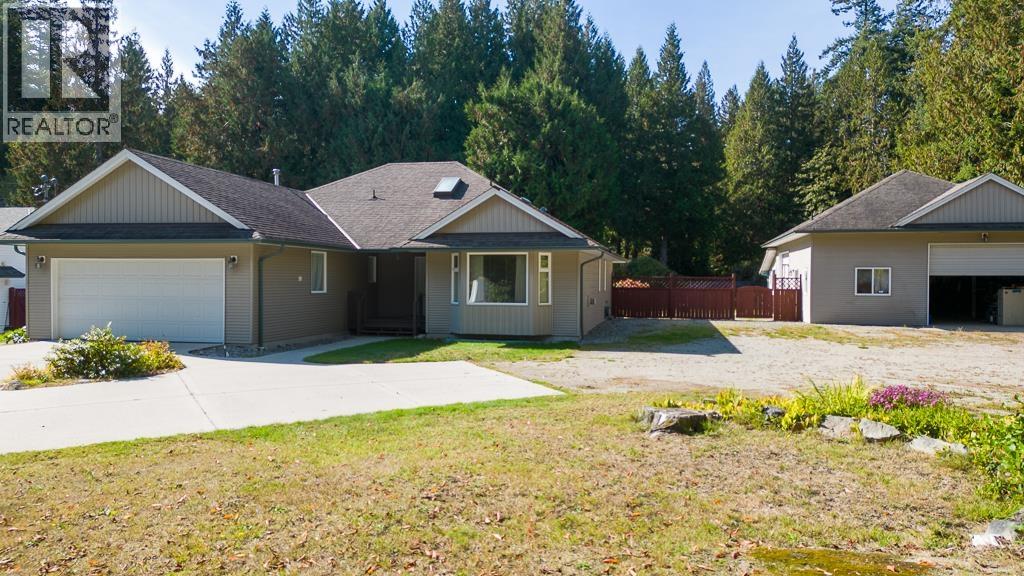 619 Ocean View Property Photo 3