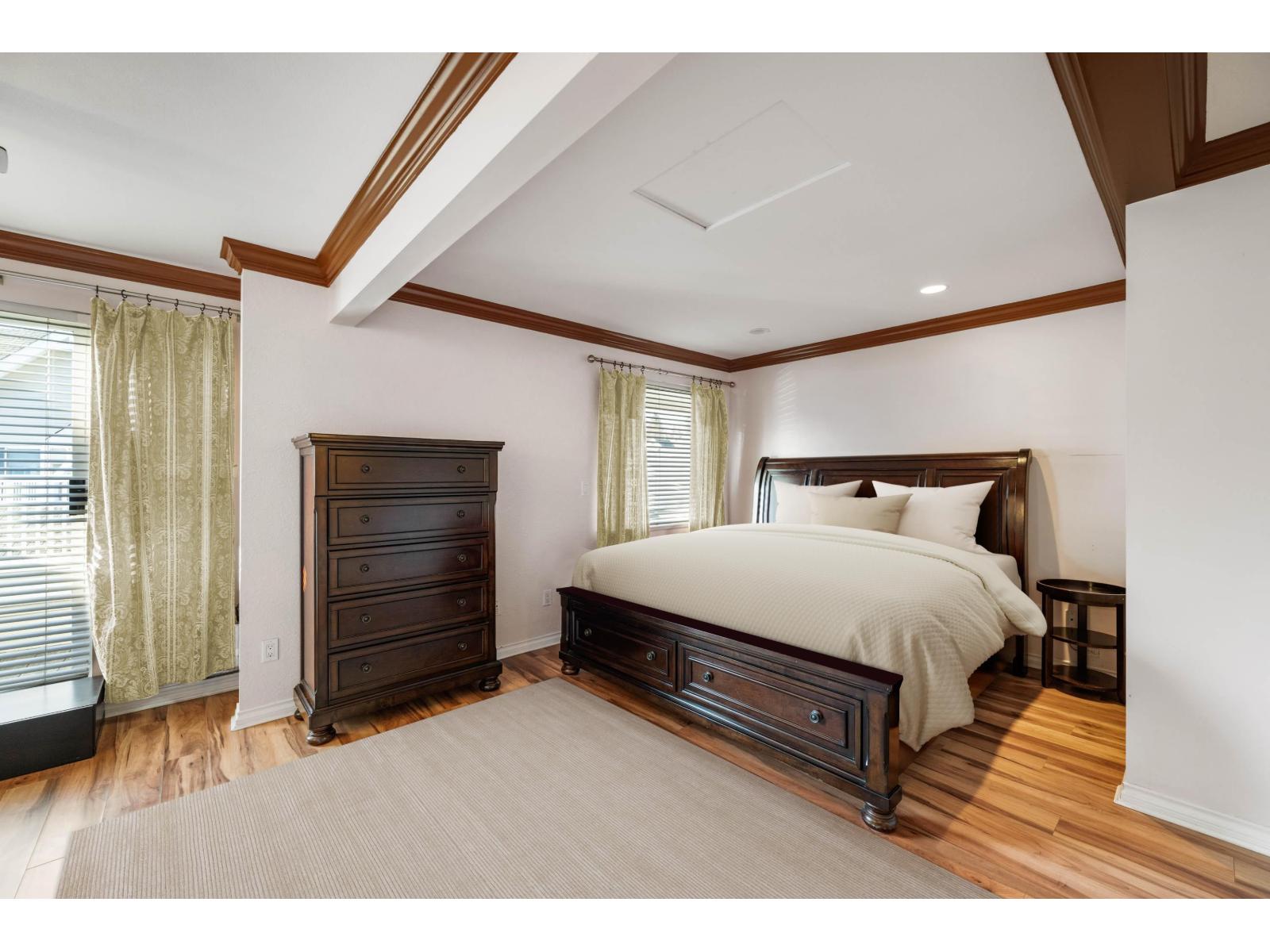 57 13918 58 Avenue Property Photo 11