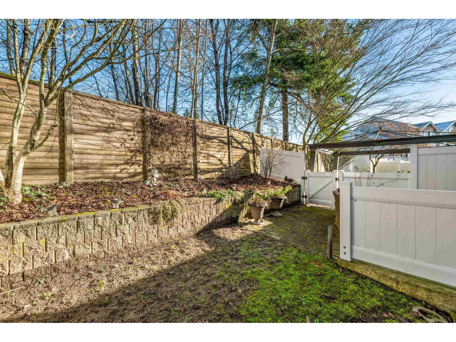 57 13918 58 Avenue Property Photo 33
