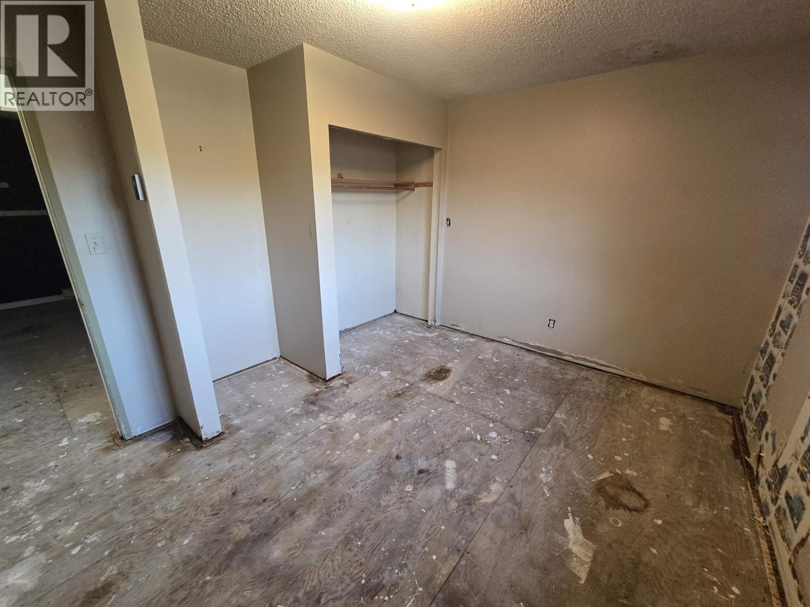 5924 W 16 Highway Property Photo 22