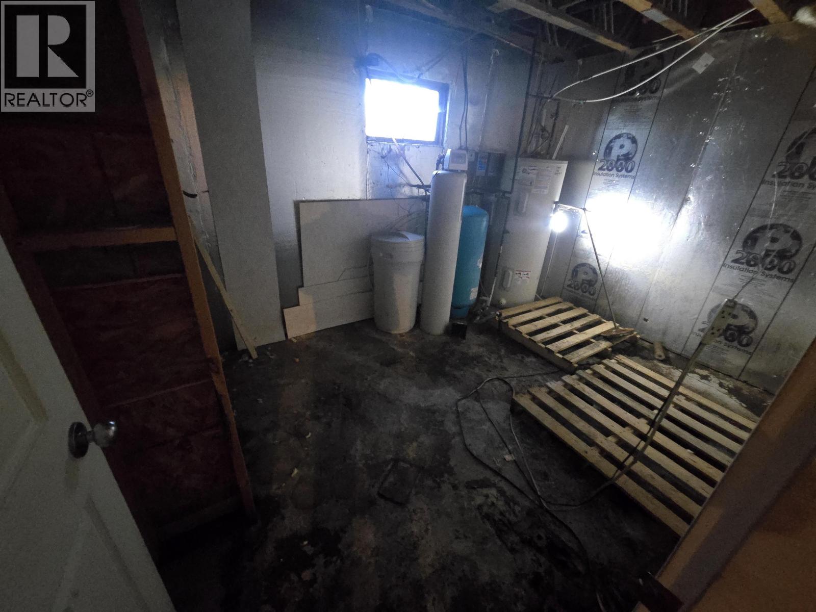 5924 W 16 Highway Property Photo 32