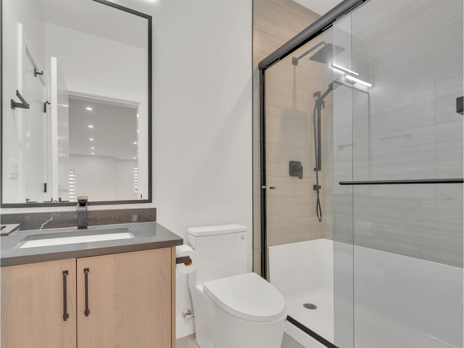 8447 Forest Gate Drive Property Photo 20