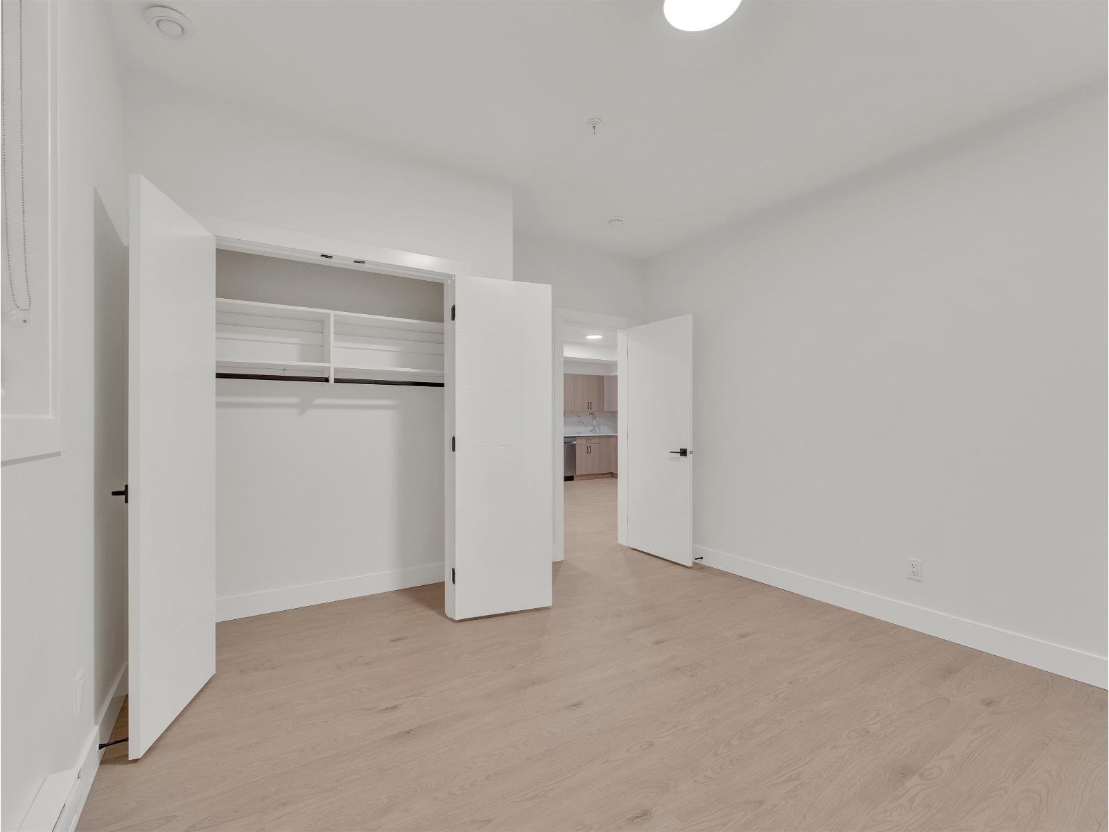 8447 Forest Gate Drive Property Photo 37