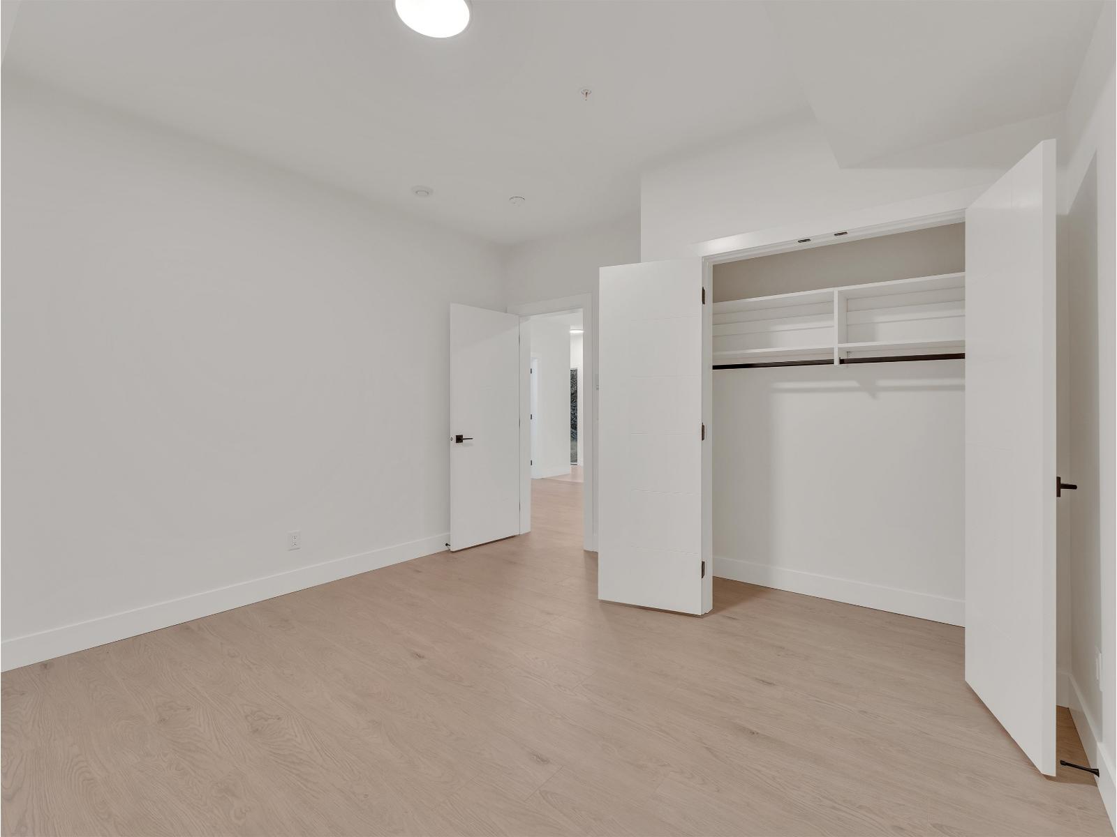 8447 Forest Gate Drive Property Photo 38