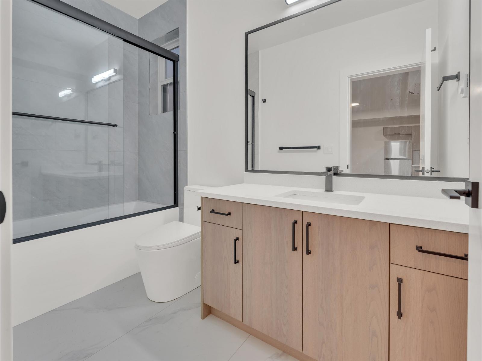 8447 Forest Gate Drive Property Photo 39