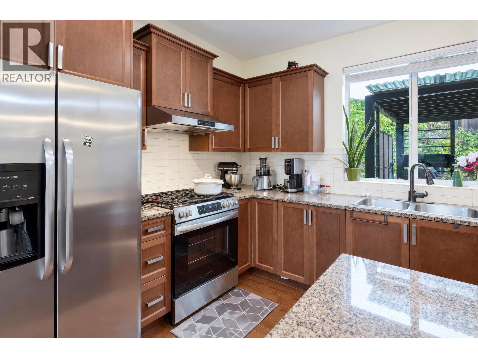 10758 Beecham Place Property Photo 11