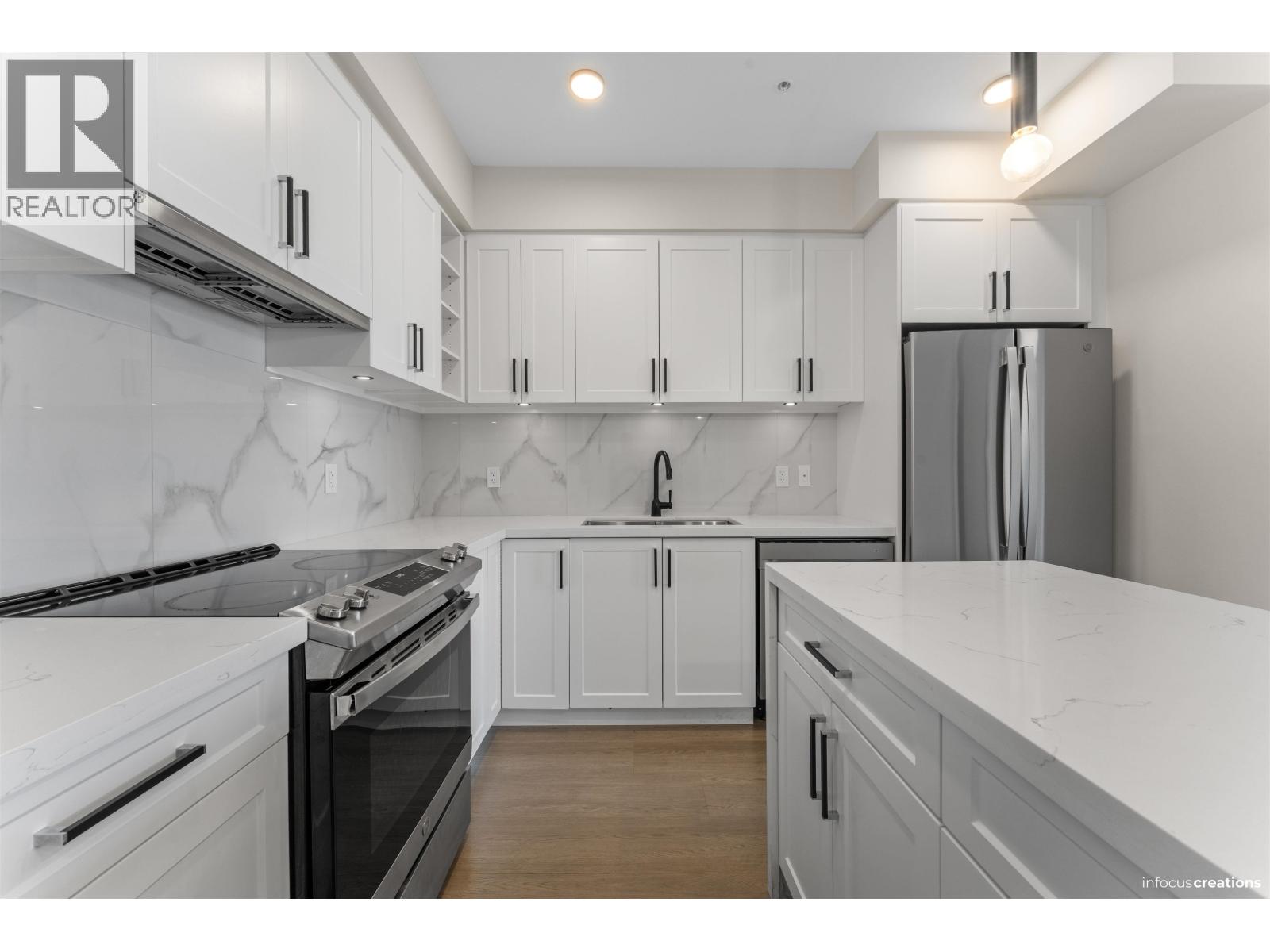 423 12109 223 Street Property Photo 6