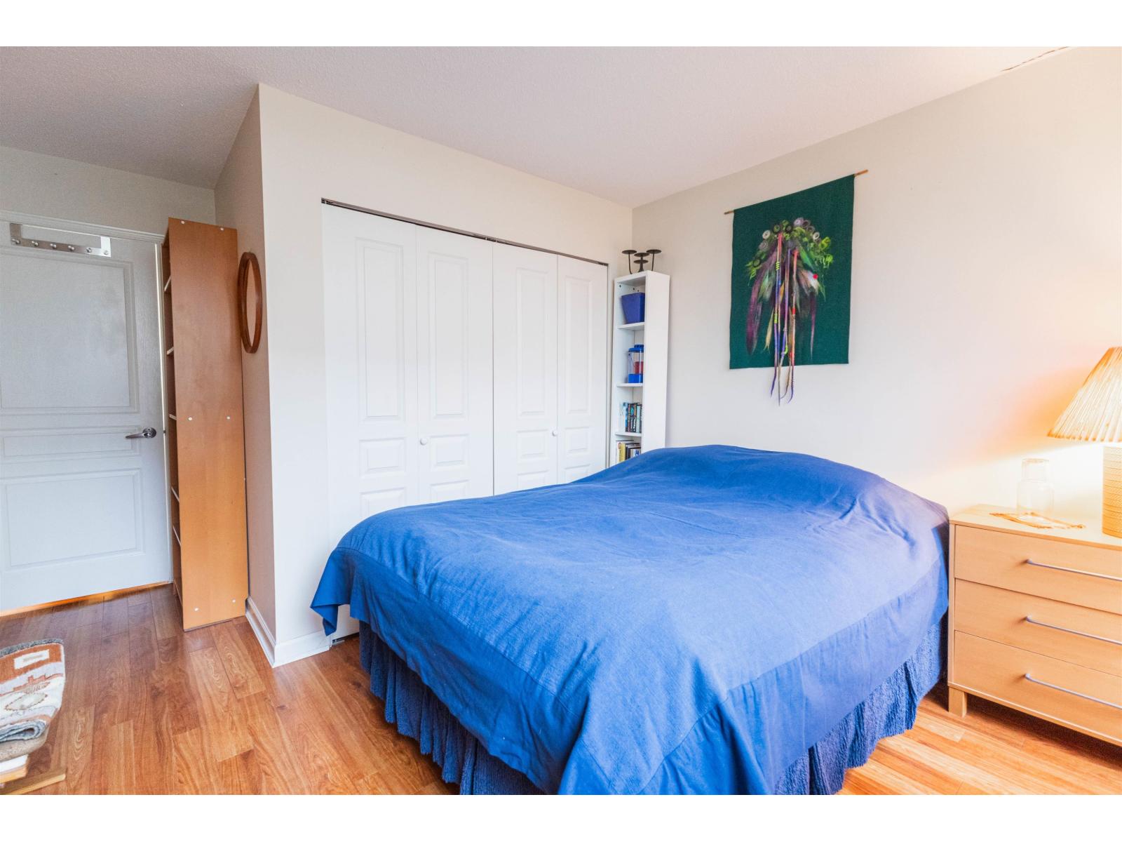 207 15466 North Bluff Road Property Photo 3