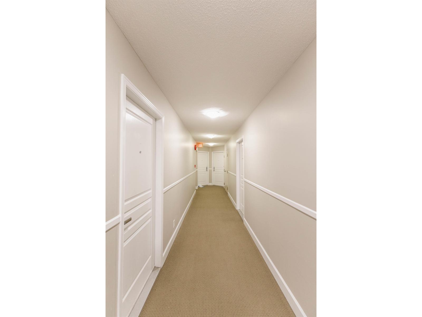 207 15466 North Bluff Road Property Photo 29
