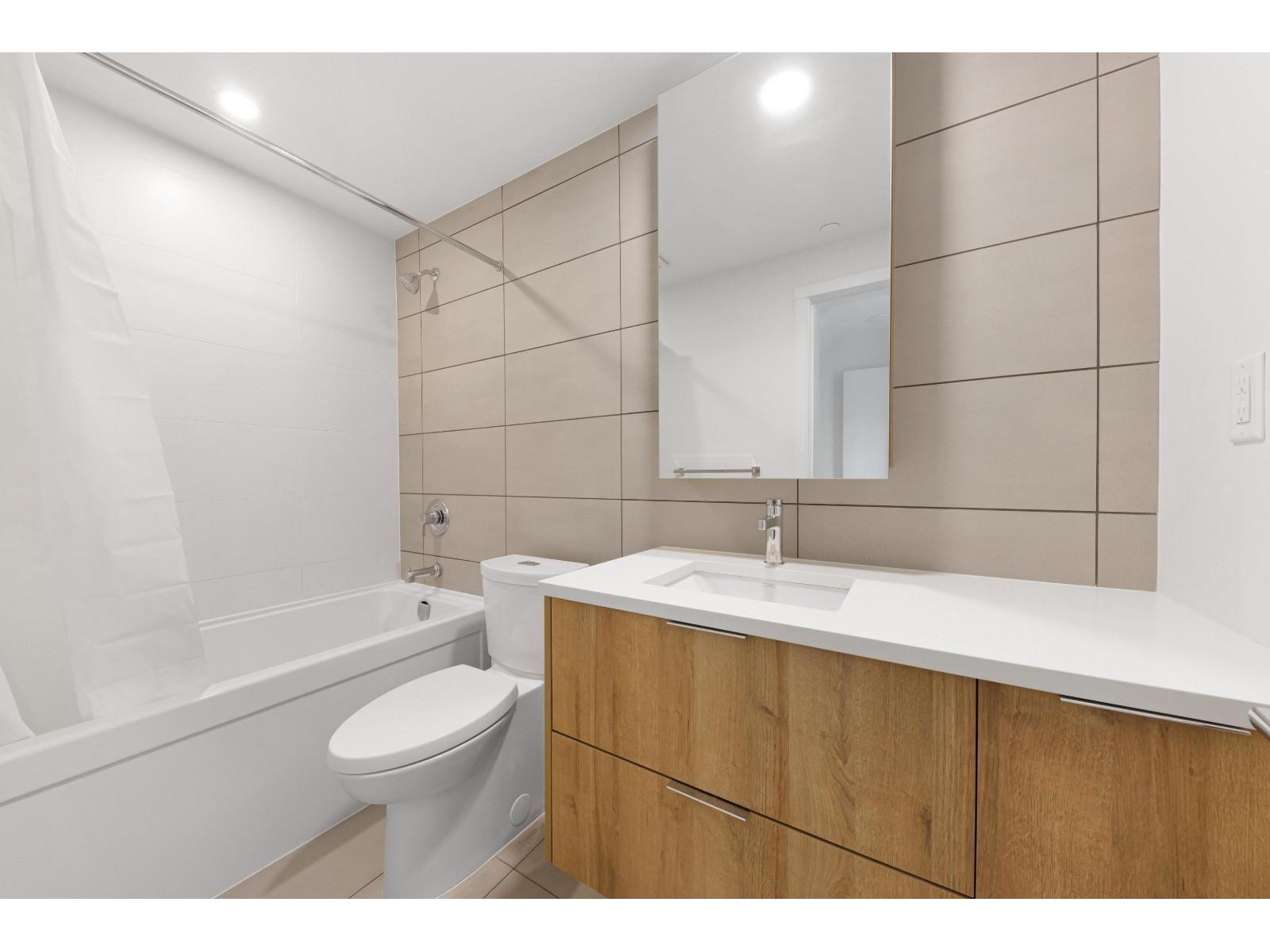 4 10160 133 Street Property Photo 11