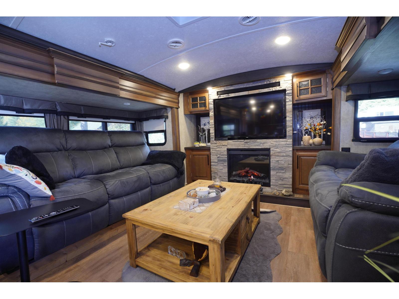 30860 Trans Canada Highway #11 Property Photo 17