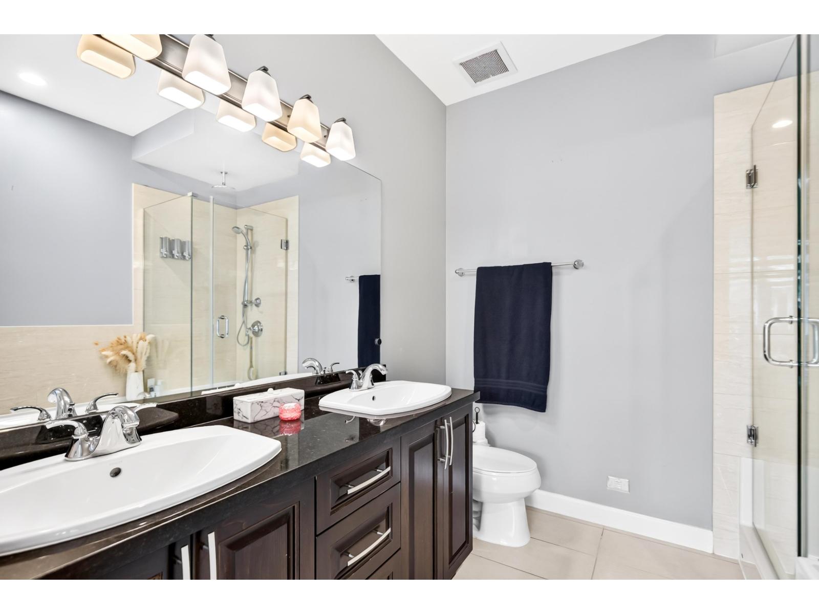 40 20738 84 Avenue Property Photo 22