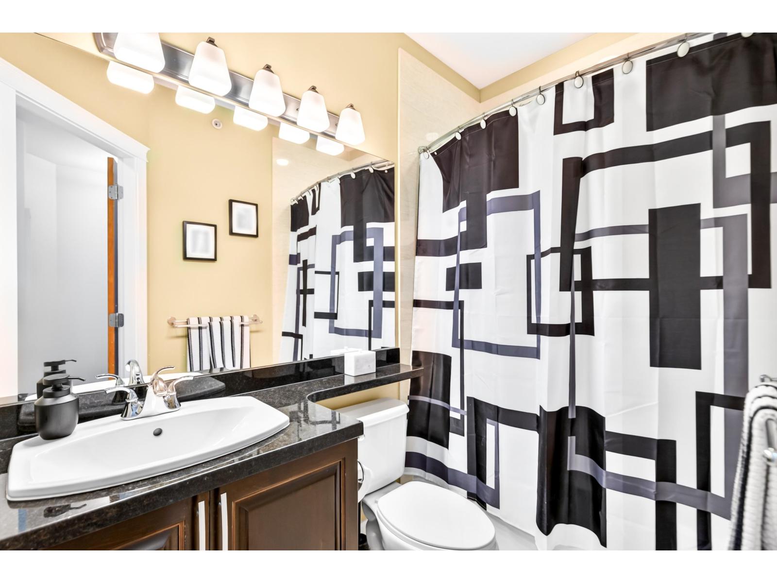 40 20738 84 Avenue Property Photo 26