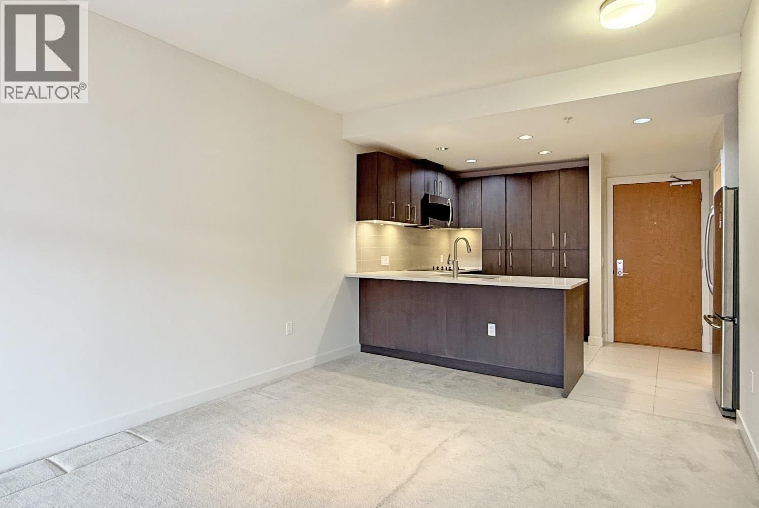 607 5983 Gray Avenue Property Photo 5