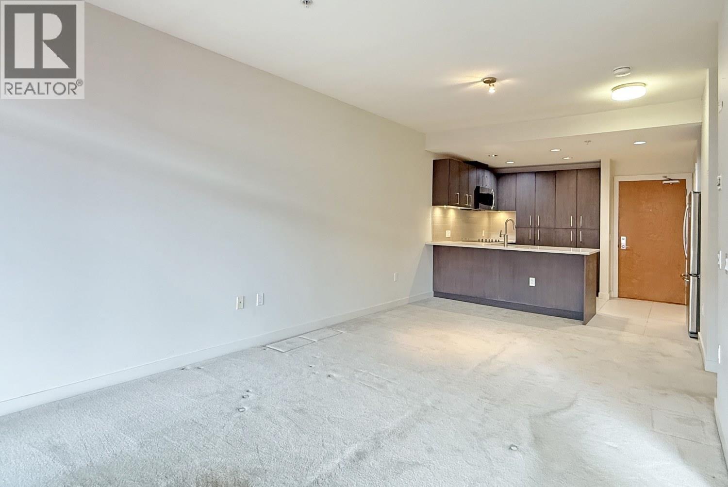 607 5983 Gray Avenue Property Photo 7