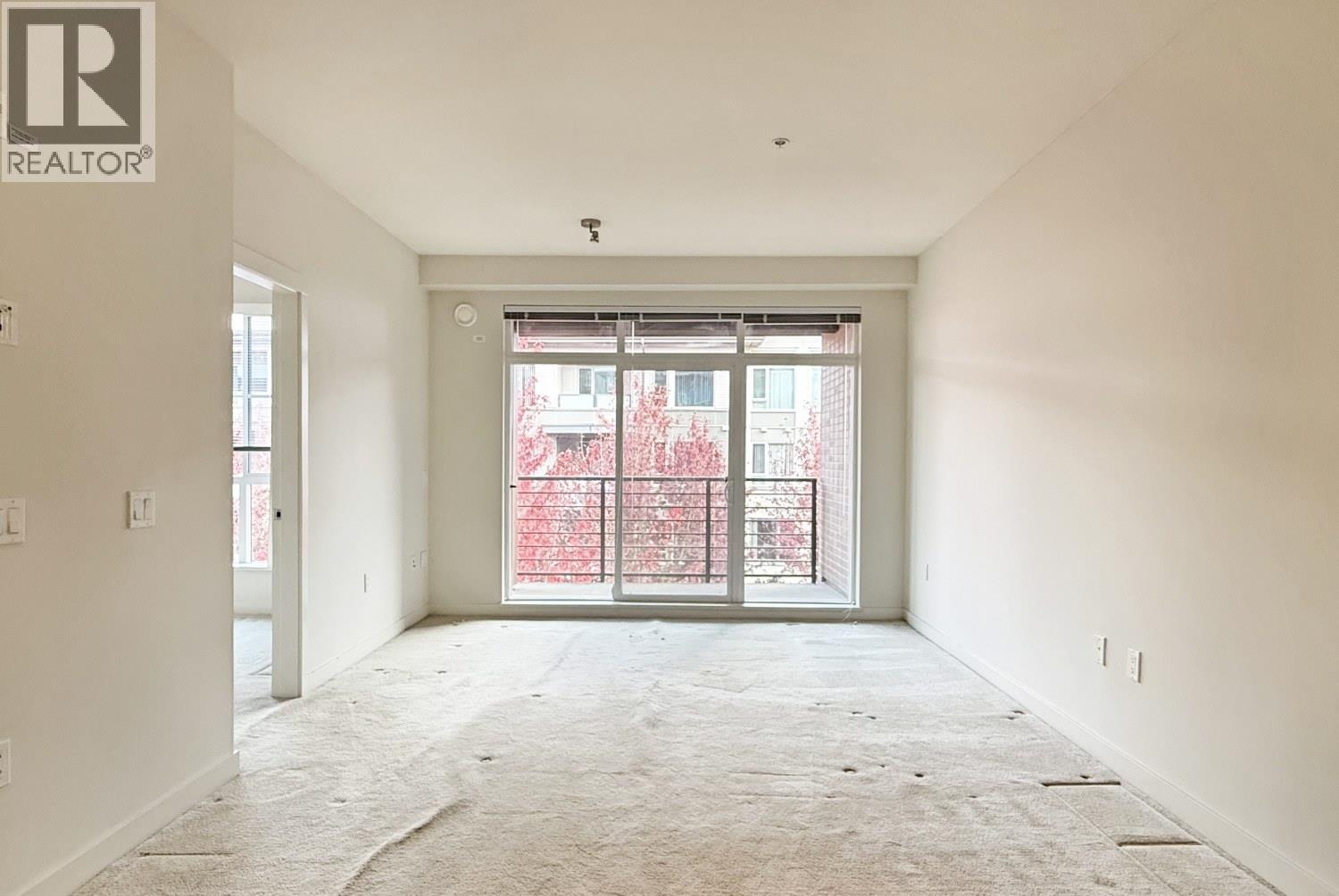607 5983 Gray Avenue Property Photo 9