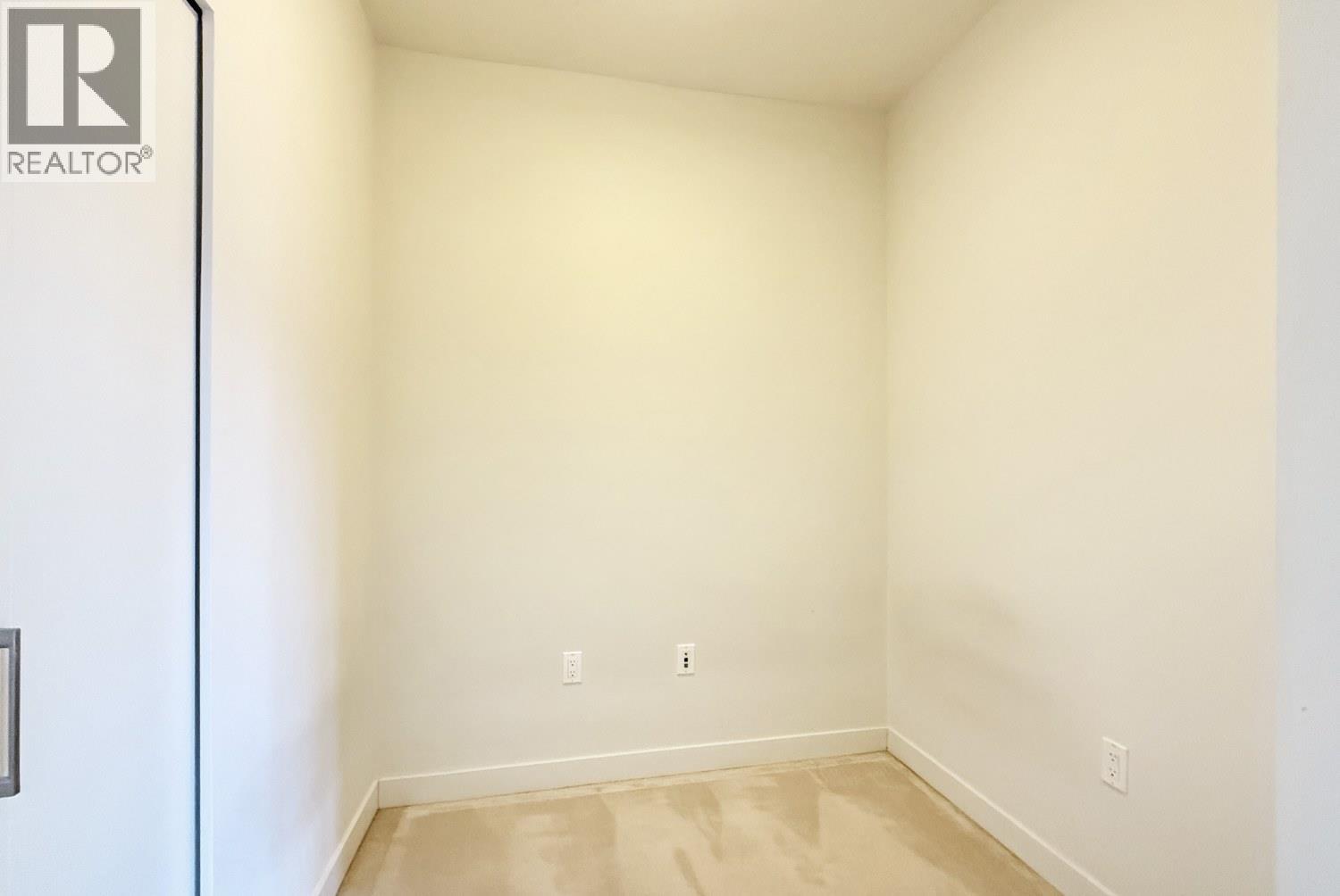 607 5983 Gray Avenue Property Photo 15