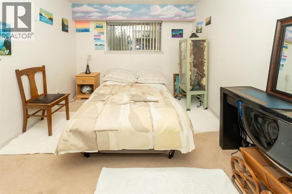12250 Skillen Street Property Photo 23