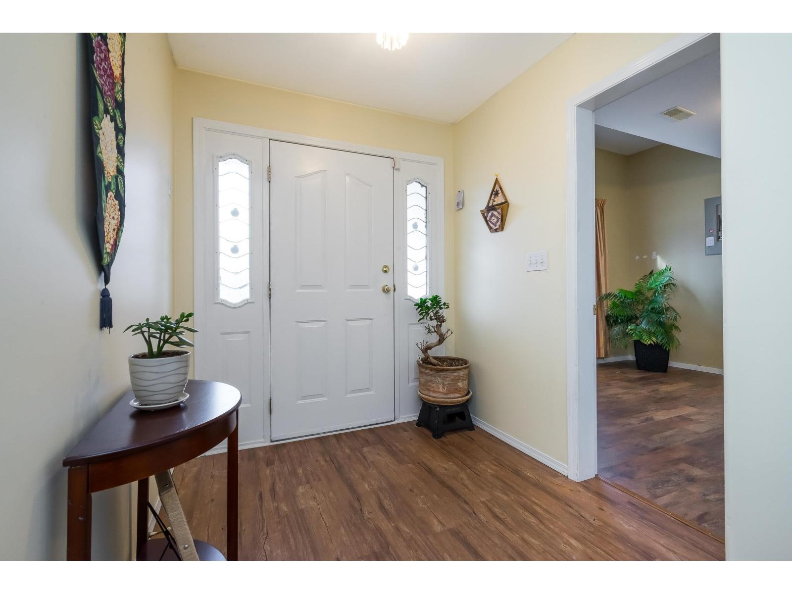 5688 Stonehaven Street Property Photo 4