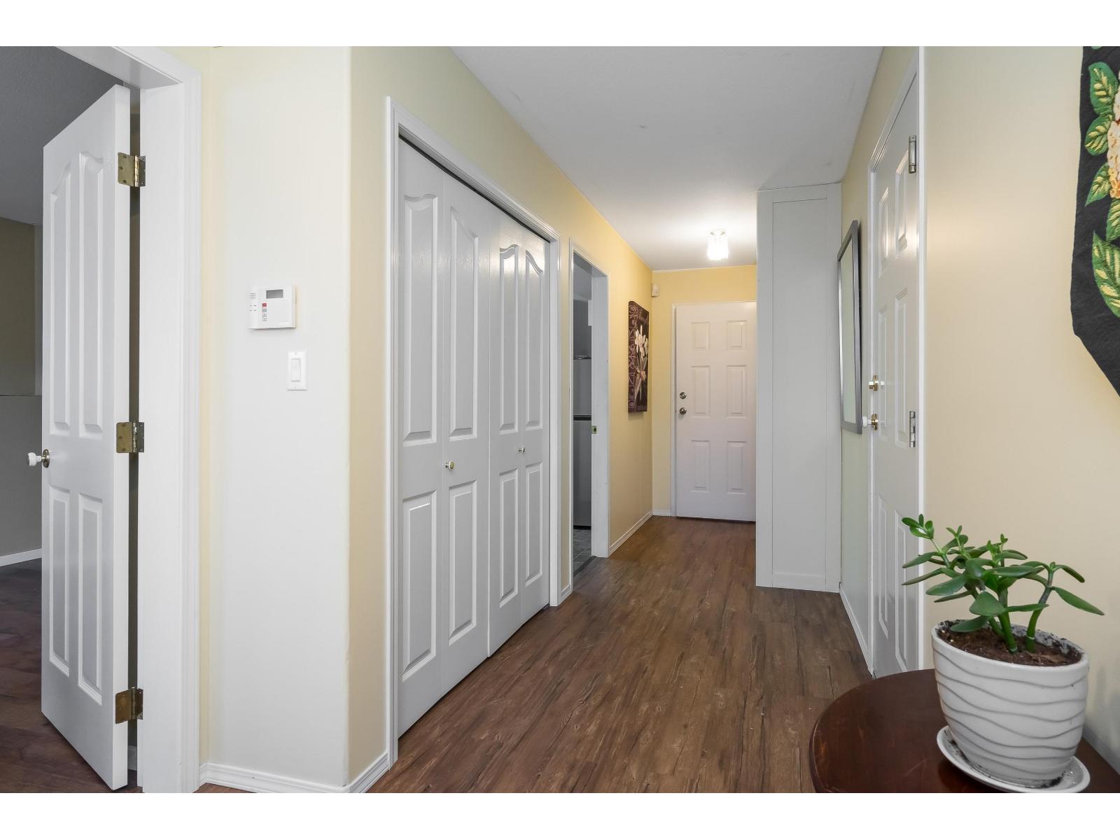 5688 Stonehaven Street Property Photo 6