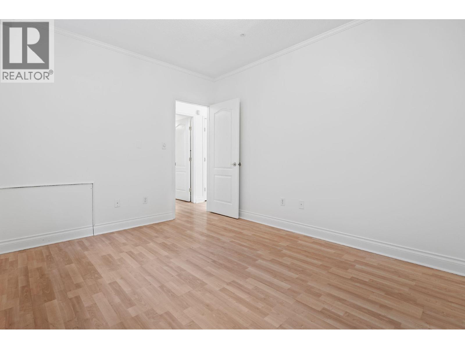 3027 W 7th Avenue Property Photo 22