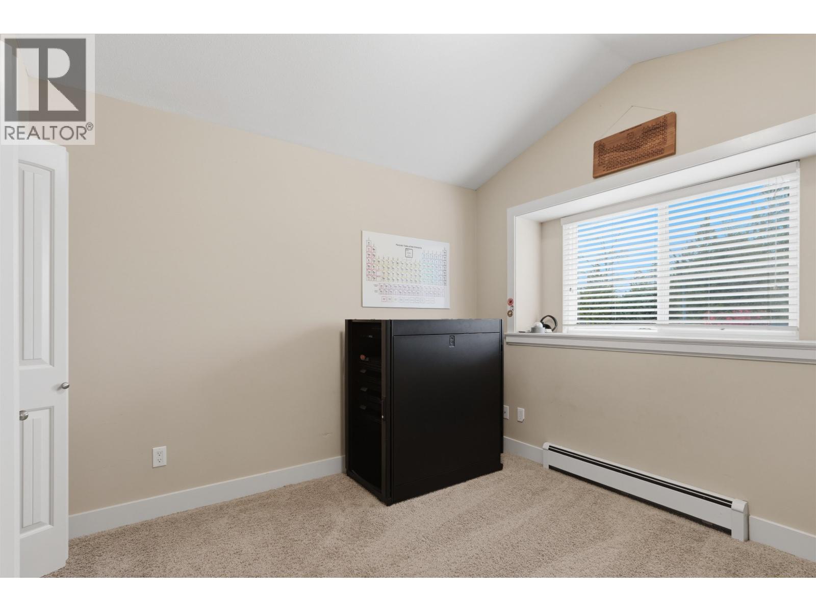 24230 104 Avenue Property Photo 15