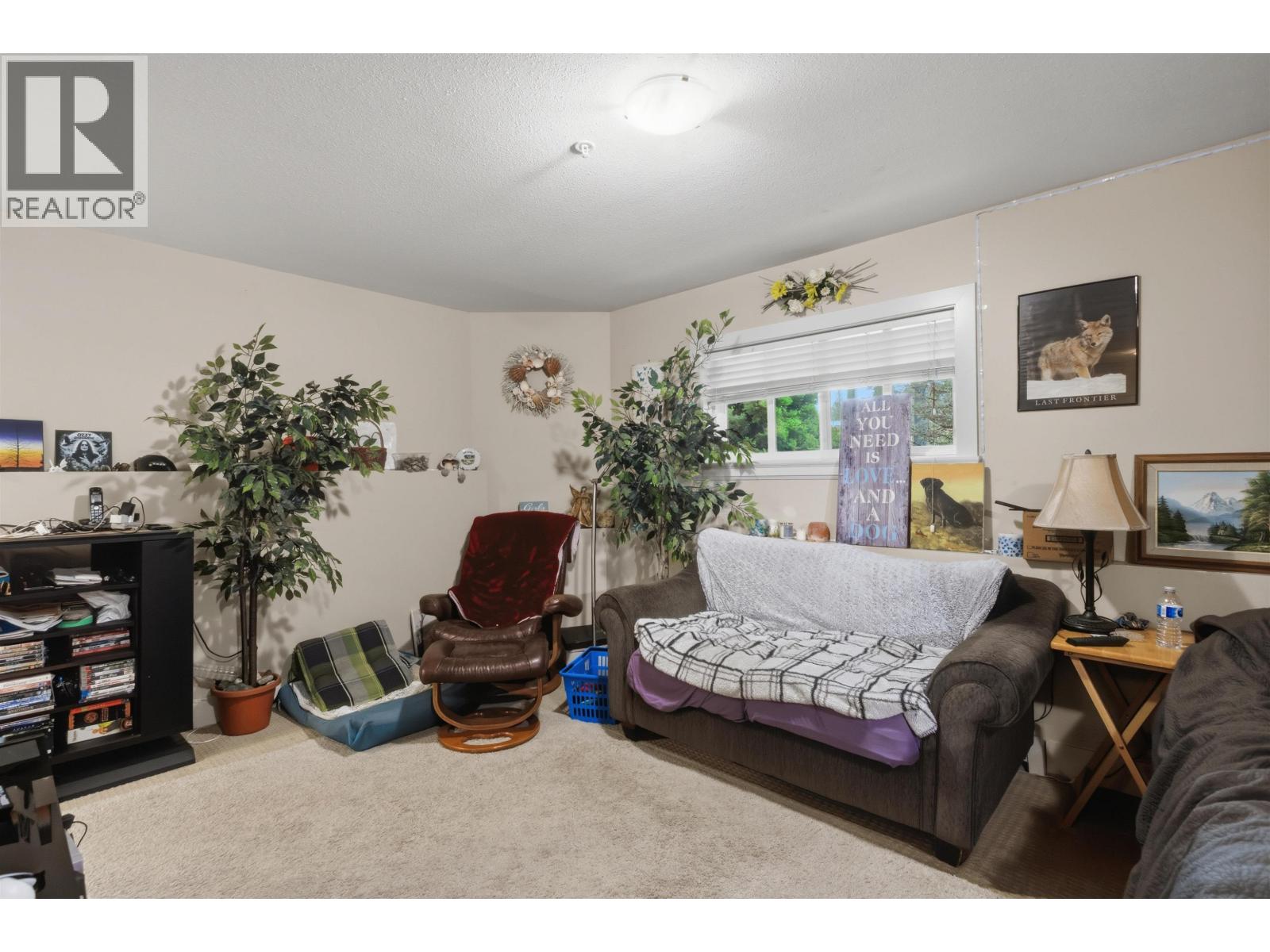24230 104 Avenue Property Photo 35