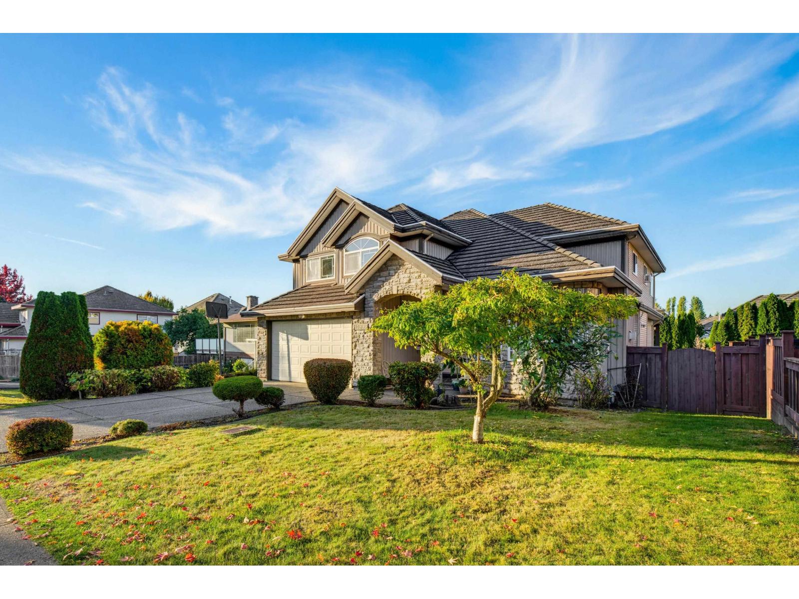 14539 74 Avenue Property Photo 2
