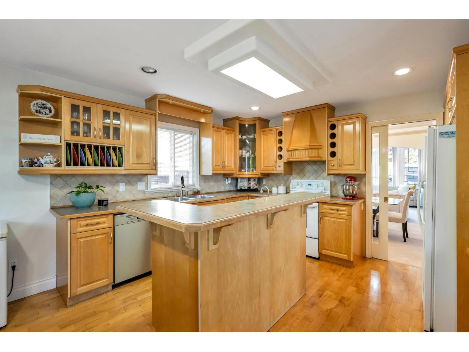 14539 74 Avenue Property Photo 9