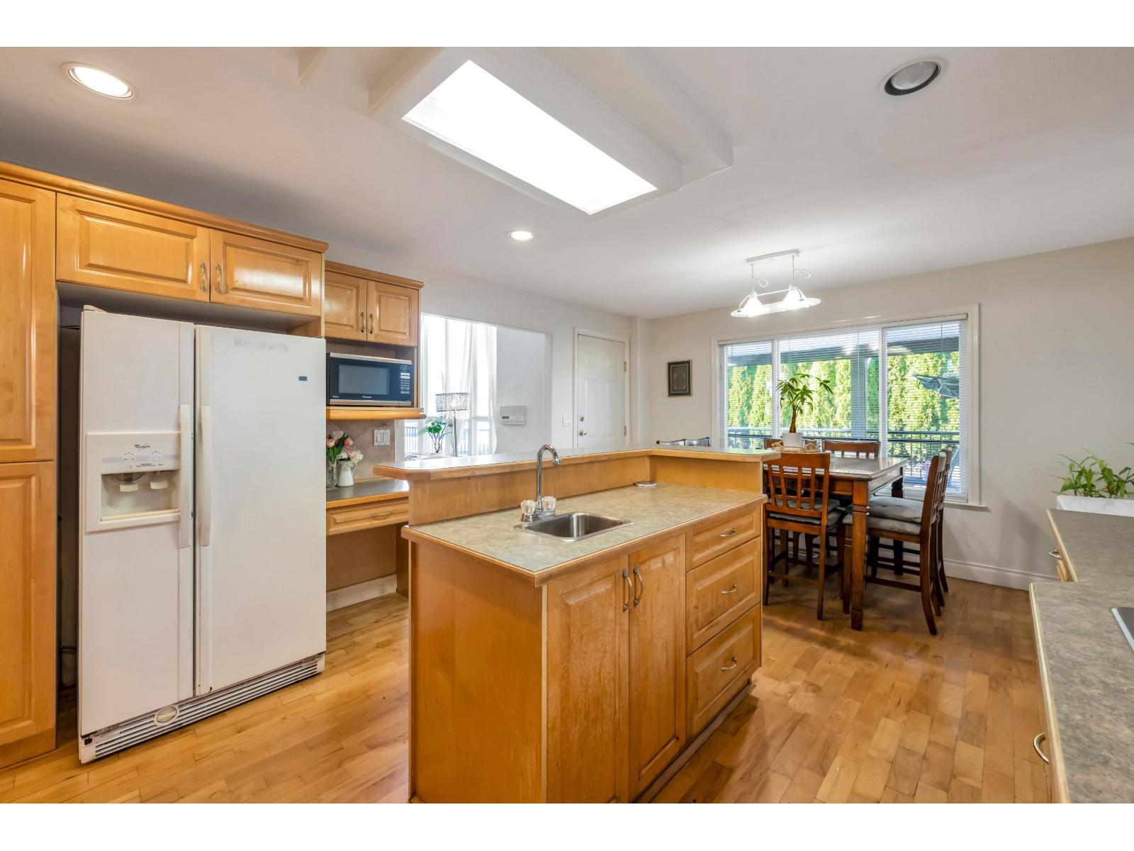 14539 74 Avenue Property Photo 12