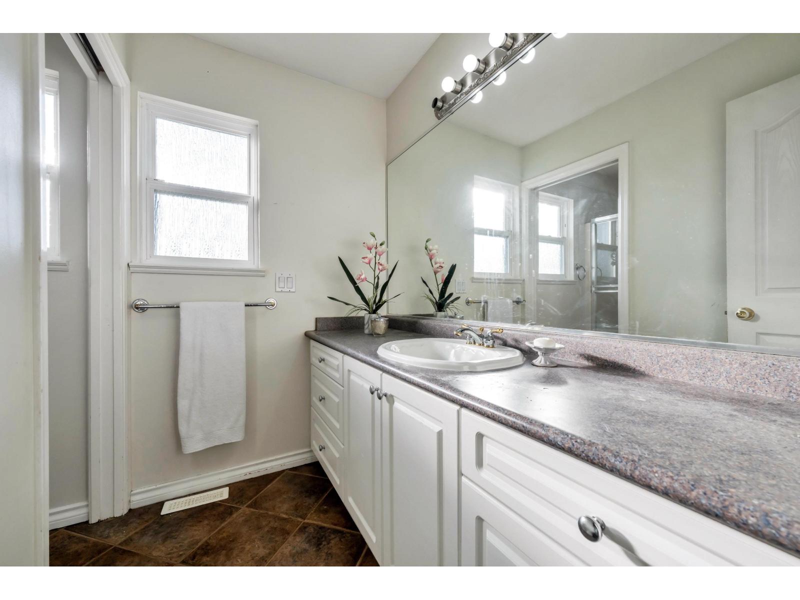 14539 74 Avenue Property Photo 24