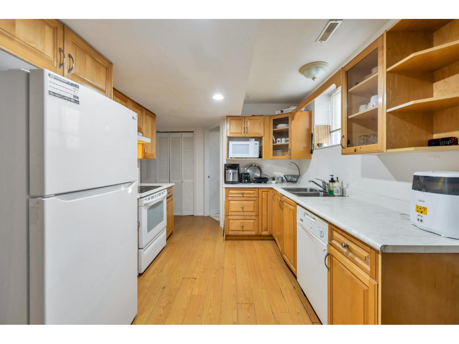 14539 74 Avenue Property Photo 31