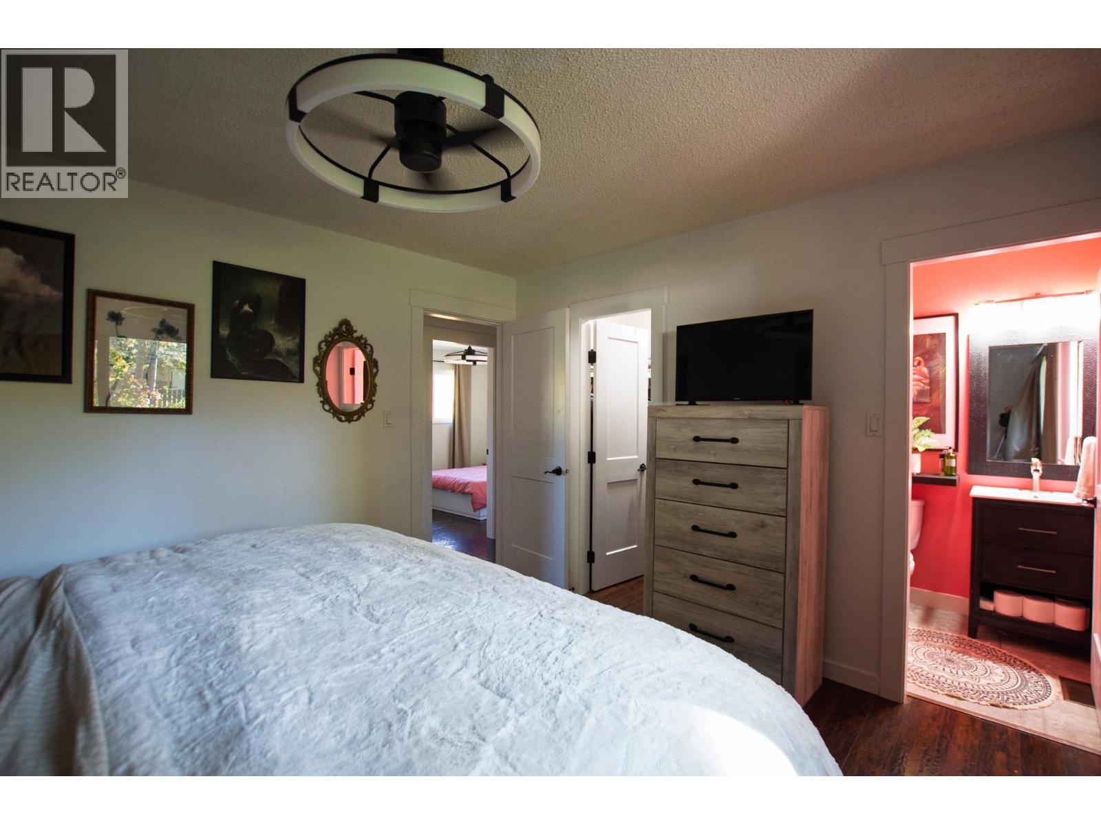 2135 Croft Road Property Photo 16
