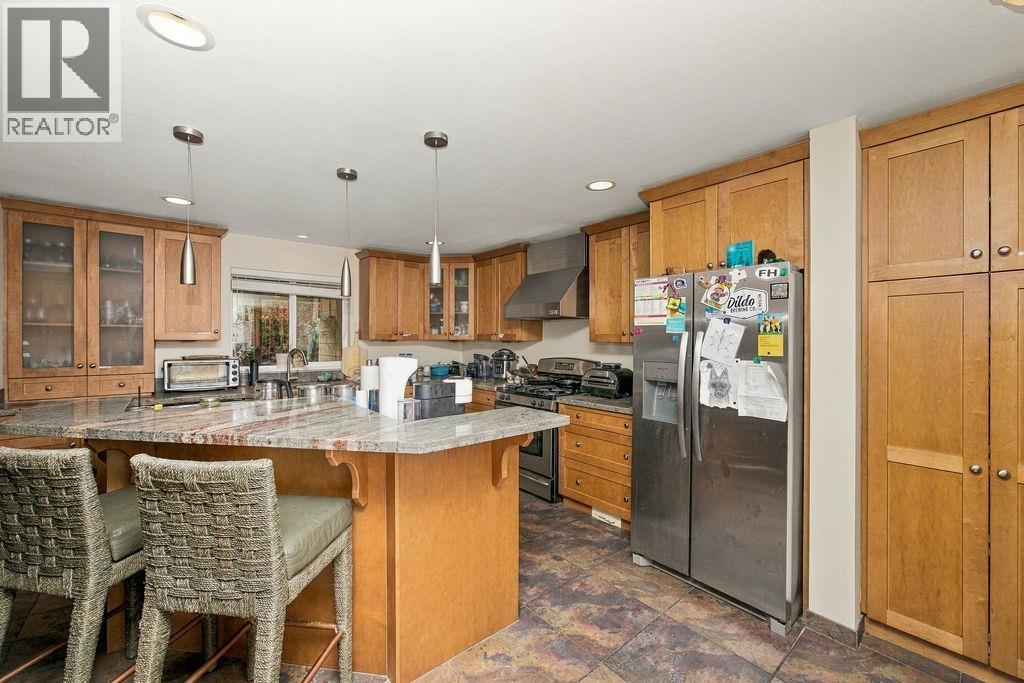 475 Harry Road Property Photo 8