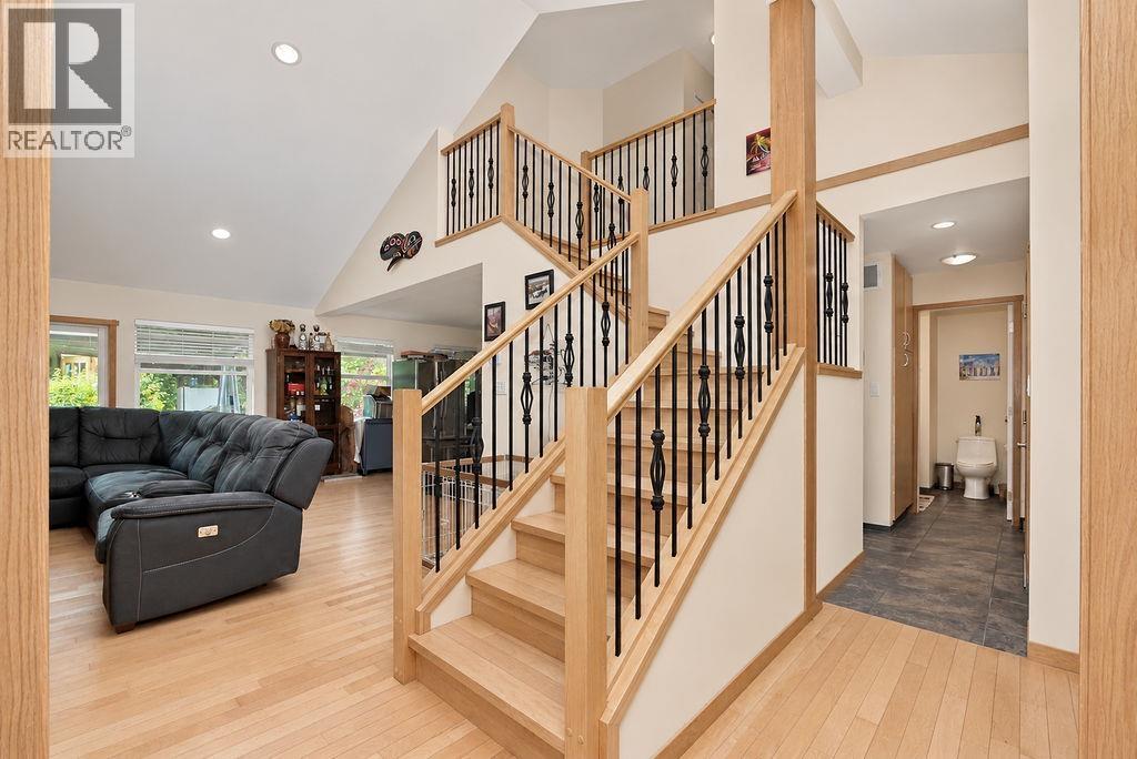 475 Harry Road Property Photo 17