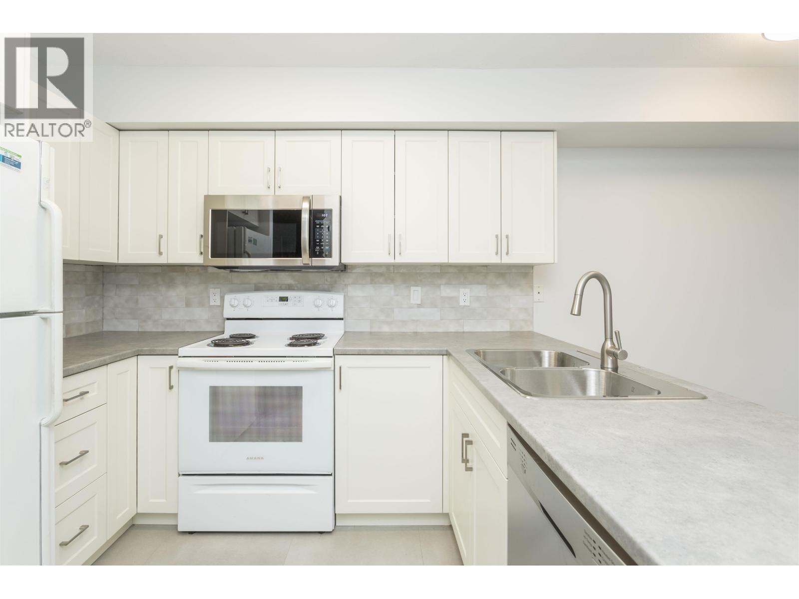 22 12449 191 Street Property Photo 9