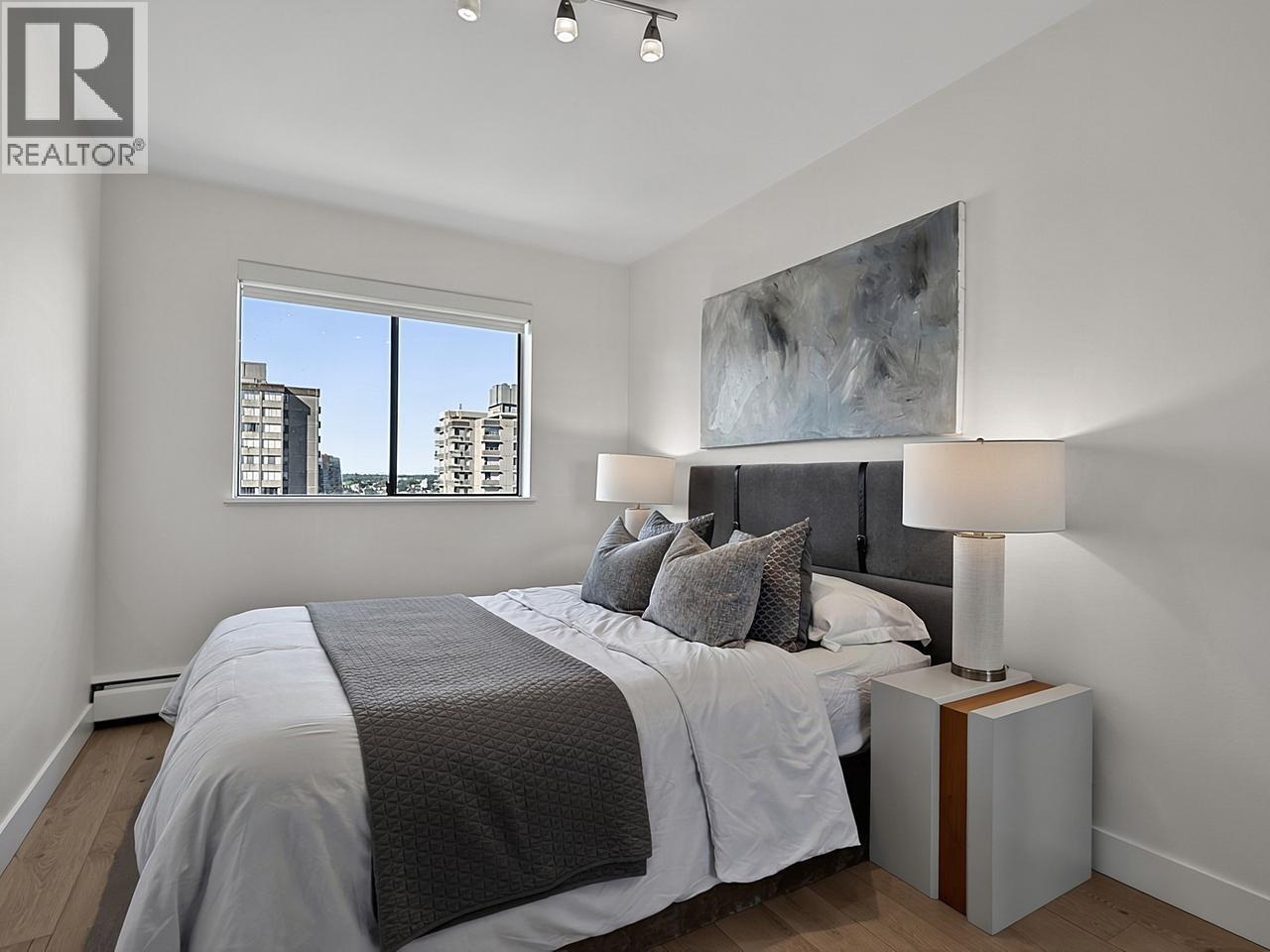 1008 1146 Harwood Street Property Photo 12
