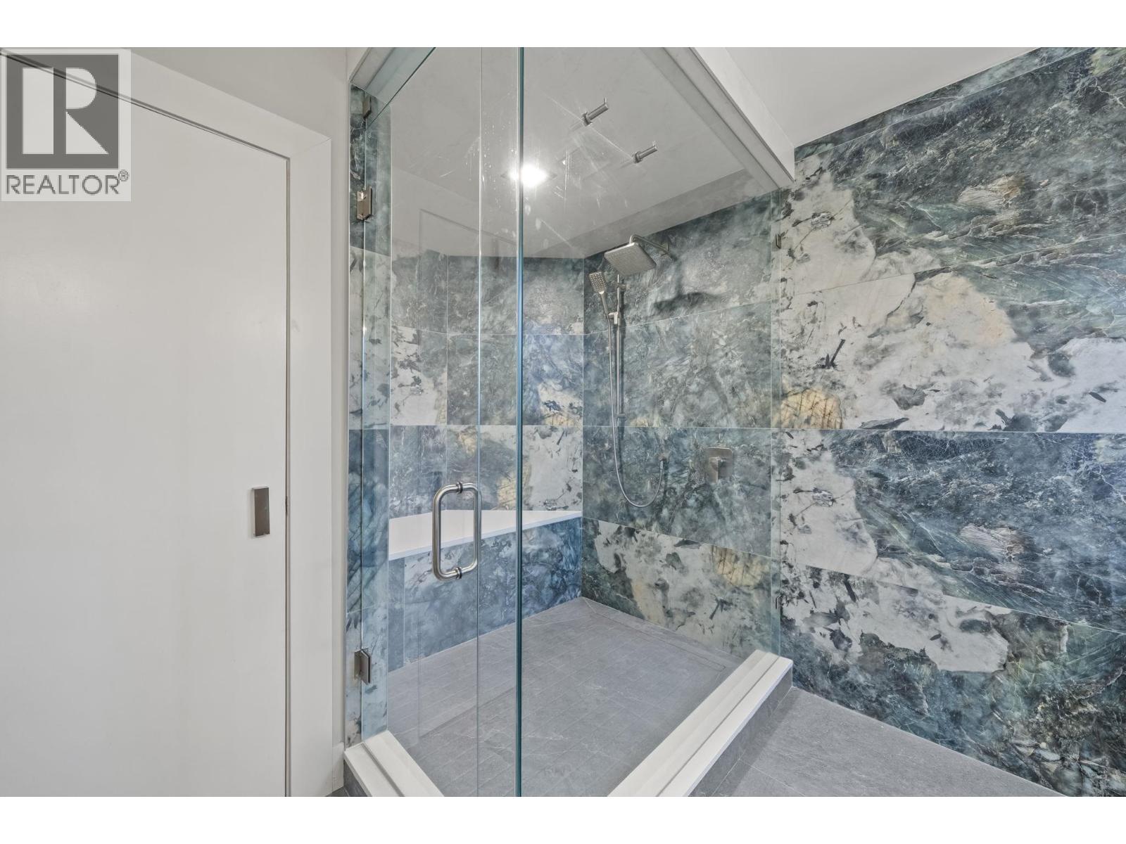 5358 Crescent Drive Property Photo 34