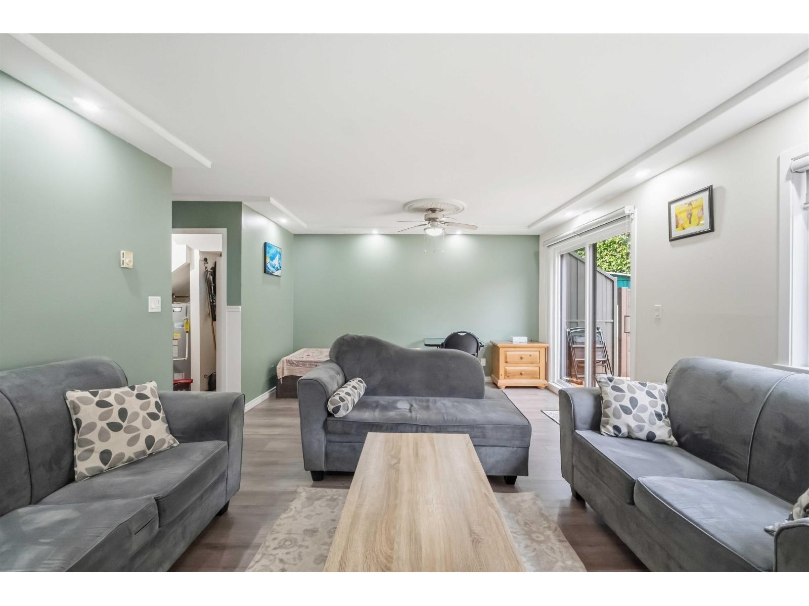 13323 71b Avenue Property Photo 8