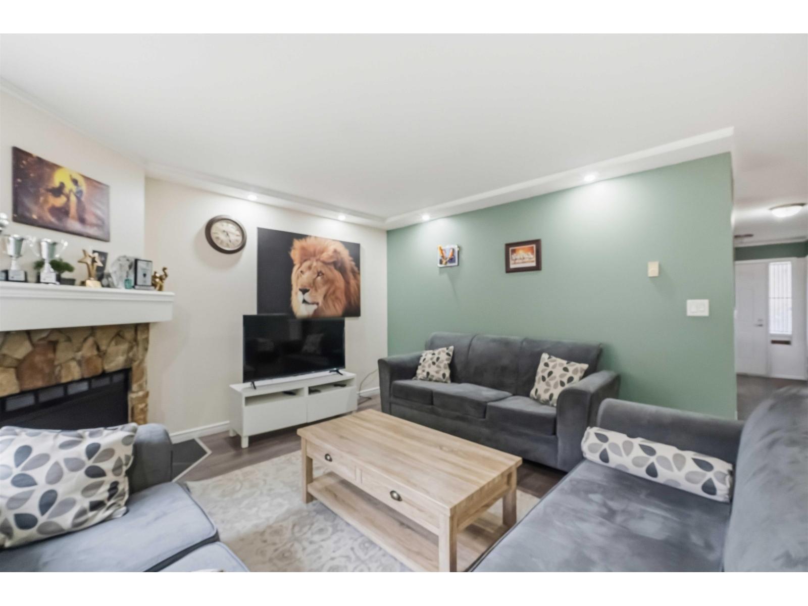 13323 71b Avenue Property Photo 9