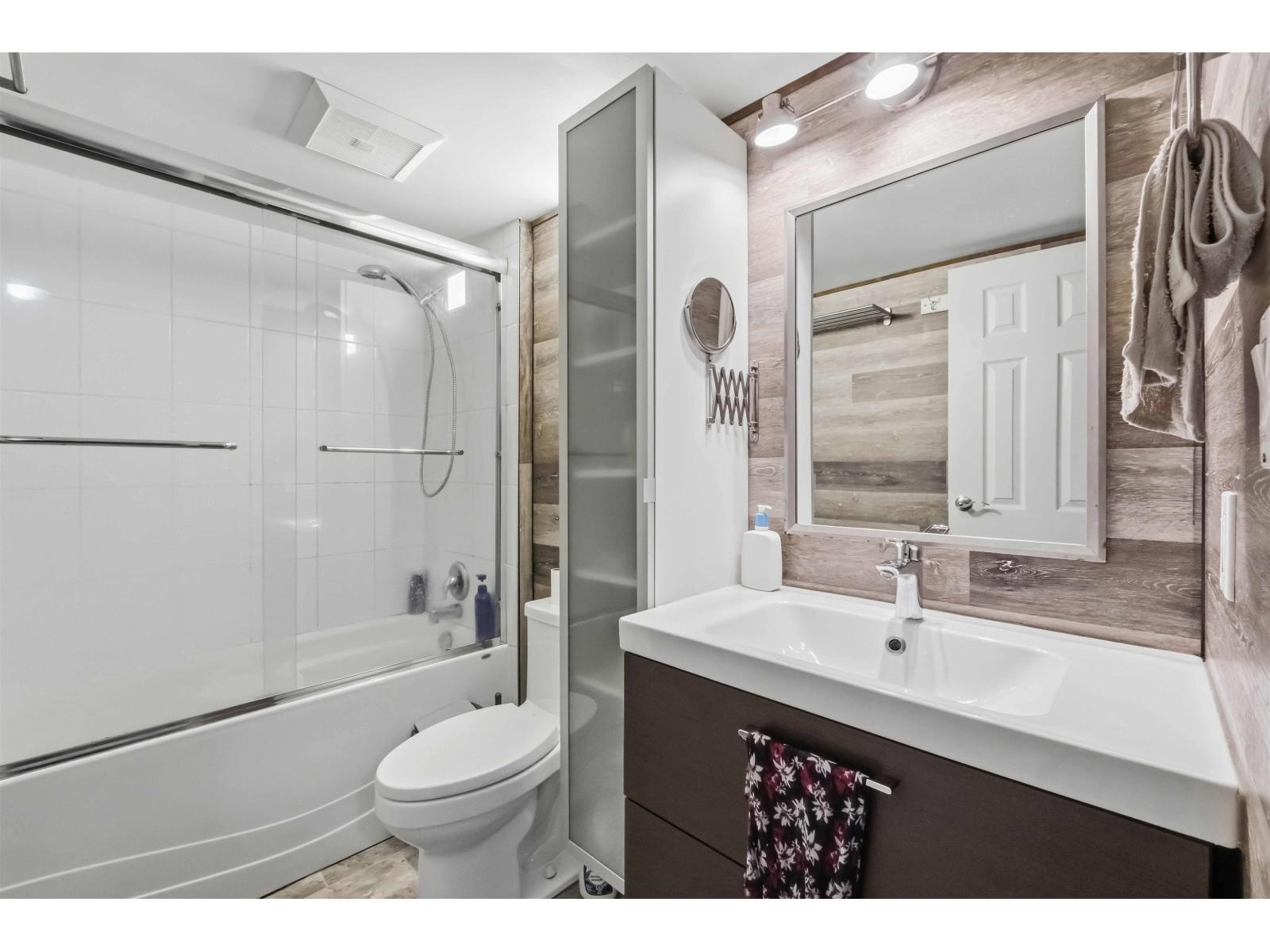13323 71b Avenue Property Photo 18