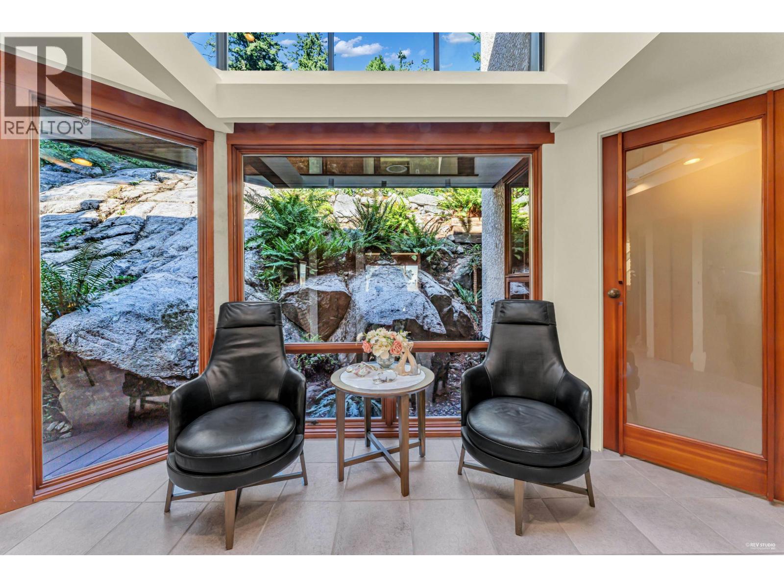 4651 Marine Drive Property Photo 16